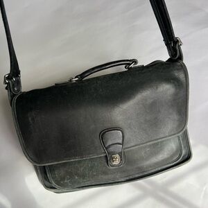 Coach Black Leather Men’s Messenger Bag
